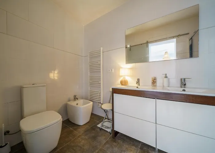 Perla Azul Lux, Vista Mar En Cala Canyelles, Aircon Lägenhet Lloret de Mar